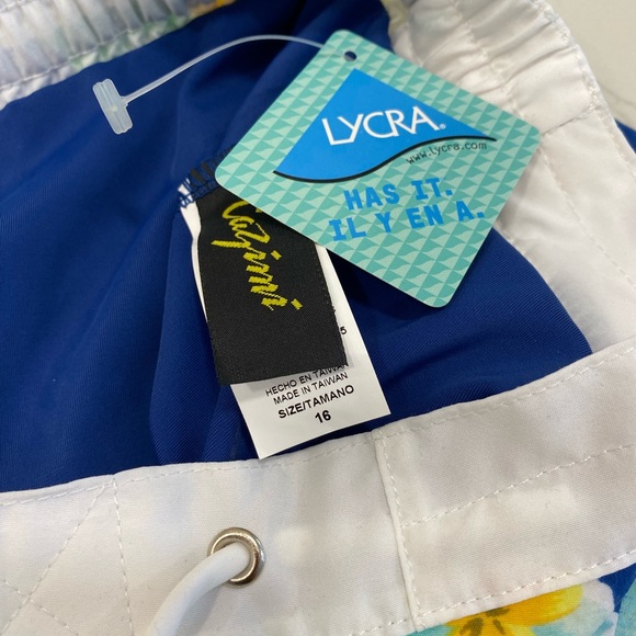 Super Cute !! Floral Skort . NWT! - Picture 4 of 6